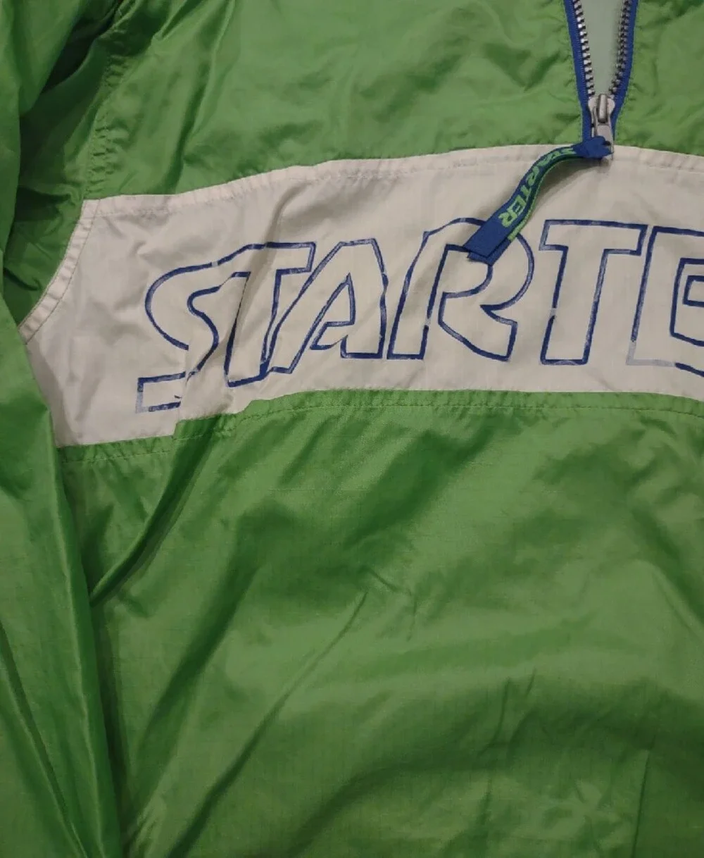Vintage STARTER Green Pullover Windbreaker With Packable Hood - Picture 5 of 5
